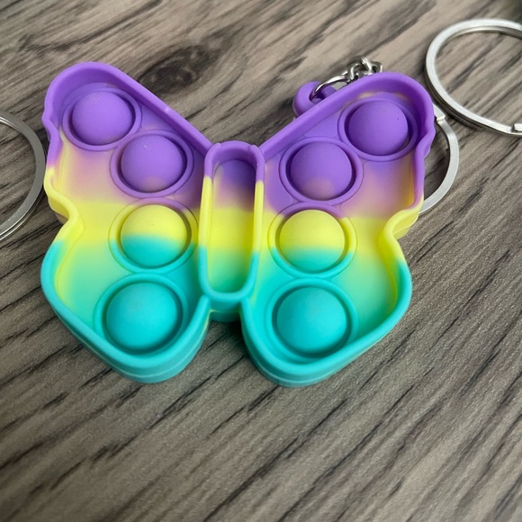 Colorful Pop It Keychains - Picture 4 of 10